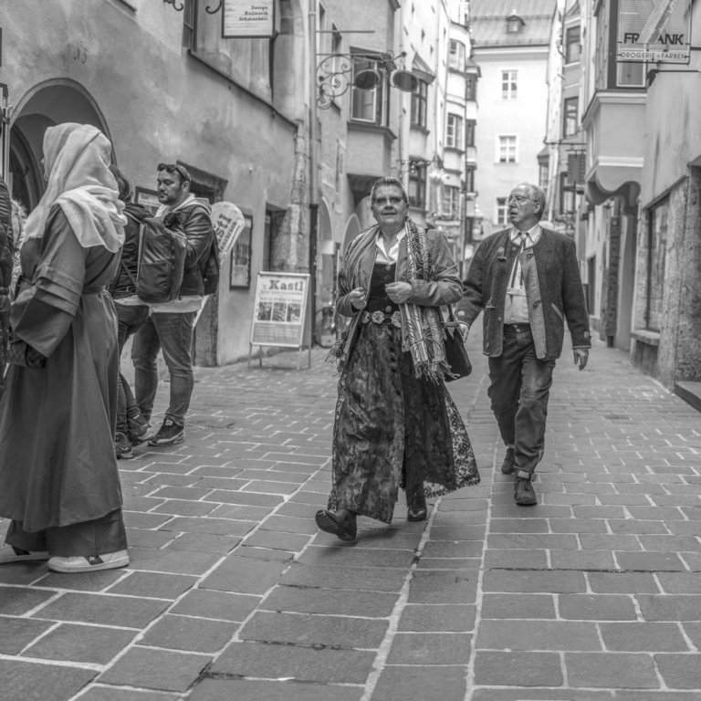 Götulíf í Innsbruck - þjóðbúningar